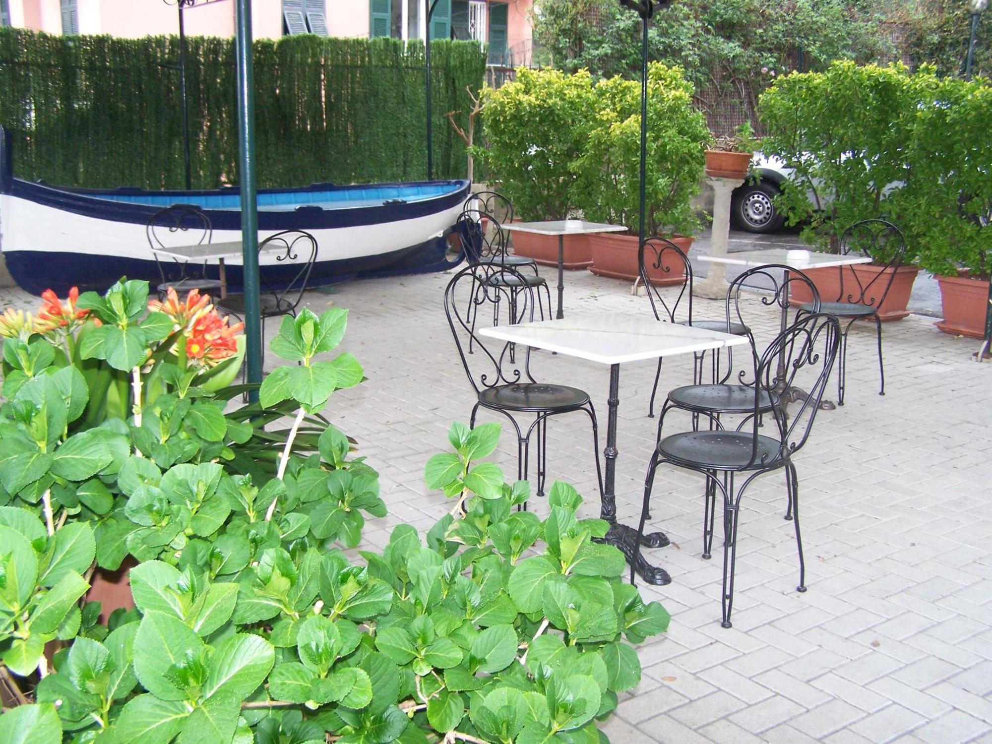 Hotel La Giara Recco Exteriör bild