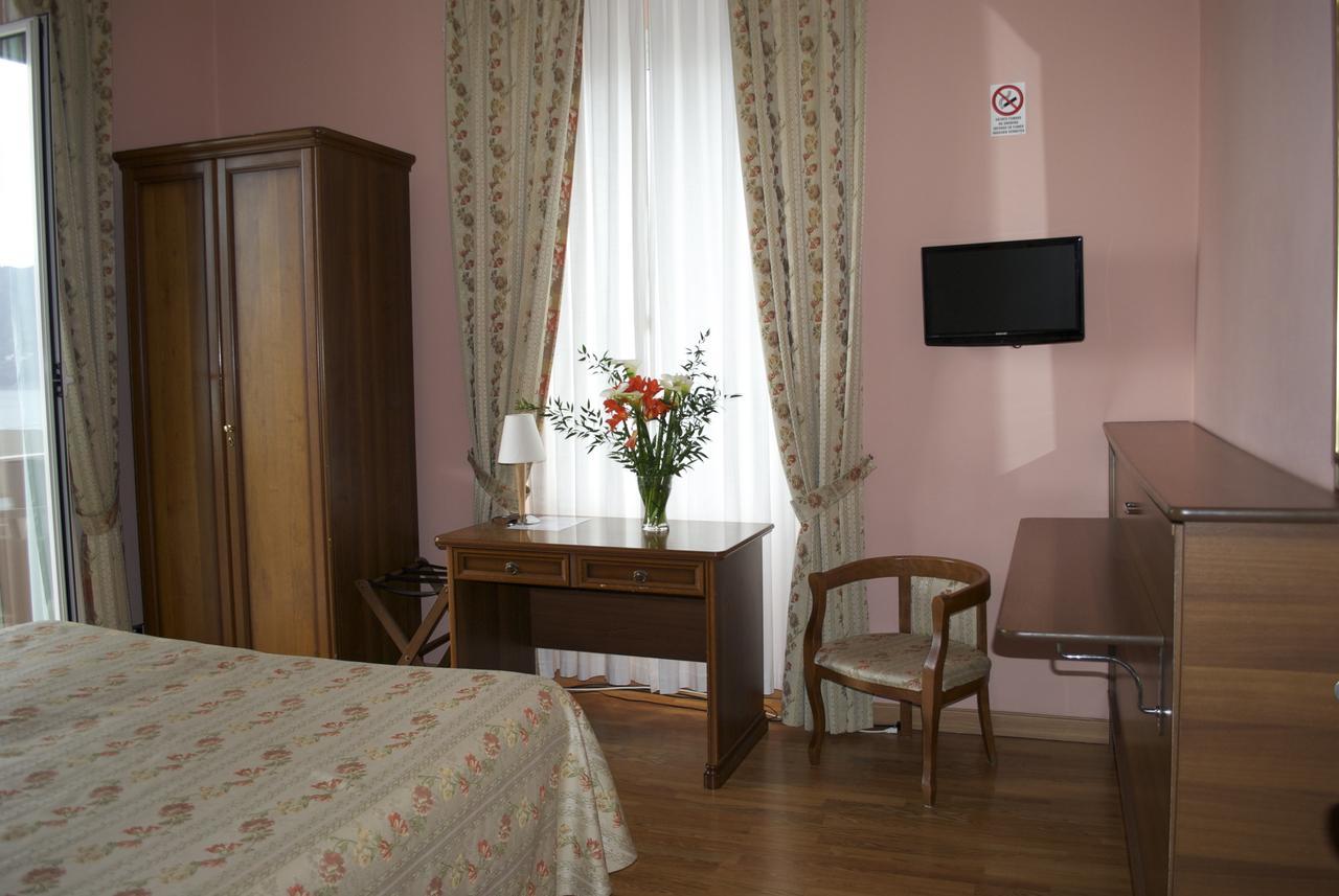 Hotel La Giara Recco Exteriör bild